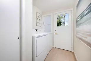 370 Parrott Dr, San Mateo, CA 94402 - Photo 16