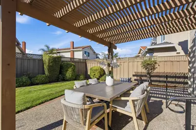 269 Woodbridge Cir, San Mateo, CA 94403 - Photo 50