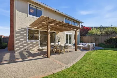 269 Woodbridge Cir, San Mateo, CA 94403 - Photo 52
