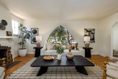 941 College Ave, Palo Alto, CA 94306 - Photo 1