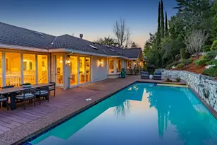 1110 Trinity Dr, Menlo Park, CA 94025 - Photo 34