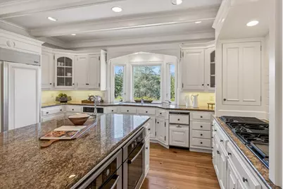 1110 Trinity Dr, Menlo Park, CA 94025 - Photo 12