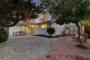 1237 Castlemont Ave, San Jose, CA 95128 - Photo 36