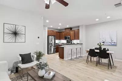 900 Old Oak Ln 3, Hayward, CA 94541 - Photo 6