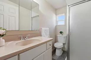 401 Bothun Rd, Turlock, CA 95380 - Photo 24