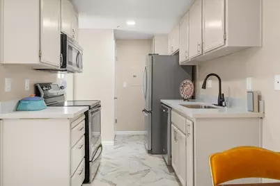 25164 Copa Del Oro Dr 203, Hayward, CA 94545 - Photo 4