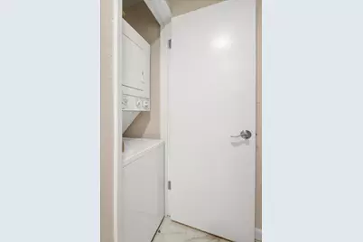 25164 Copa Del Oro Dr 203, Hayward, CA 94545 - Photo 10
