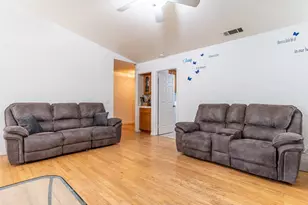 2135 Arroyo Ct, Los Banos, CA 93635 - Photo 20