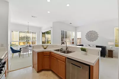 365 Shelby Dr, Mountain View, CA 94043 - Photo 18