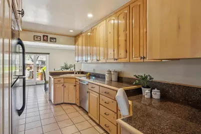 333 Schroeder St, Sunnyvale, CA 94085 - Photo 6