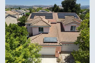 369 Calle Cerro, Morgan Hill, CA 95037 - Photo 2