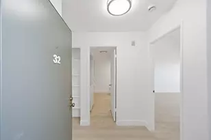 32 Cove Ln, Redwood Shores, CA 94065 - Photo 6