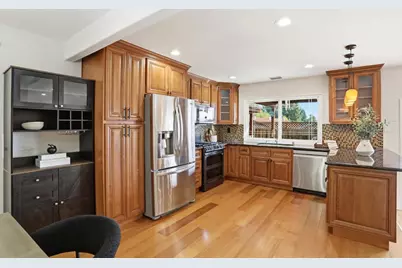 3630 Eastridge Dr, San Jose, CA 95148 - Photo 16