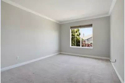 308 Sandhurst St, Redwood City, CA 94065 - Photo 18