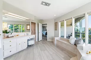 200 Tobin Clark Dr, Hillsborough, CA 94010 - Photo 70