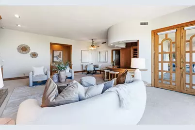 200 Tobin Clark Dr, Hillsborough, CA 94010 - Photo 20