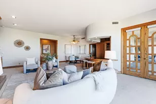 200 Tobin Clark Dr, Hillsborough, CA 94010 - Photo 20