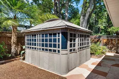 897 Newell Rd, Palo Alto, CA 94303 - Photo 52