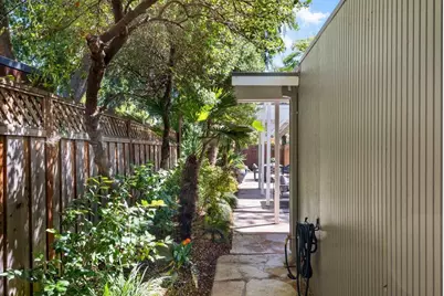 897 Newell Rd, Palo Alto, CA 94303 - Photo 56