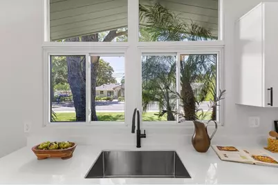 897 Newell Rd, Palo Alto, CA 94303 - Photo 14