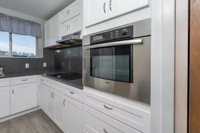 305 Lakeshire Dr, Daly City, CA 94015 - Photo 6