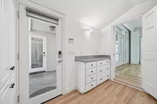 1 Larch Dr, Atherton, CA 94027 - Photo 44
