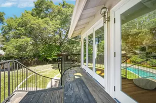 1 Larch Dr, Atherton, CA 94027 - Photo 32