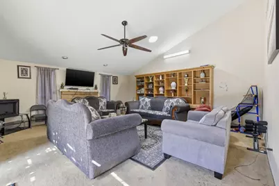 1980 Pebblewood Dr, Sacramento, CA 95833 - Photo 8