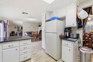 1980 Pebblewood Dr, Sacramento, CA 95833 - Photo 14