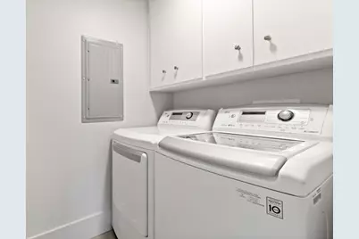 8 Hawkview St, Portola Valley, CA 94028 - Photo 38