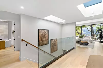 8 Hawkview St, Portola Valley, CA 94028 - Photo 28