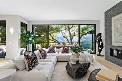 8 Hawkview St, Portola Valley, CA 94028 - Photo 4