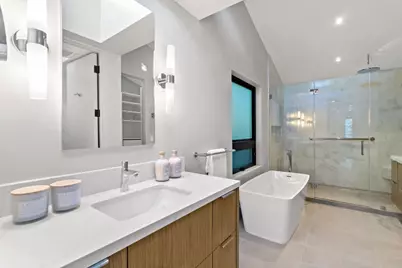 8 Hawkview St, Portola Valley, CA 94028 - Photo 24