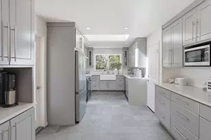 329 Stuart Avenue, Pacific Grove, CA 93950 - Photo 1