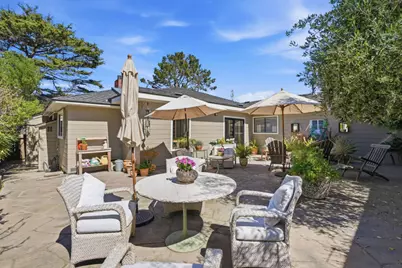 329 Stuart Ave, Pacific Grove, CA 93950 - Photo 12