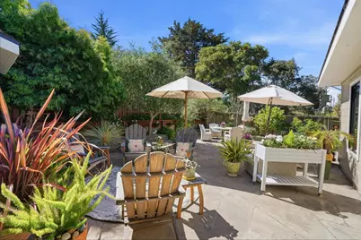 329 Stuart Ave, Pacific Grove, CA 93950 - Photo 14