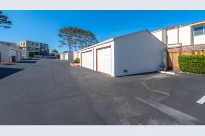 3137 Seacrest Ave 6, Marina, CA 93933 - Photo 24