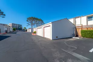 3137 Seacrest Ave 6, Marina, CA 93933 - Photo 24