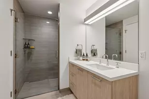 188 W Saint James St 10412, San Jose, CA 95110 - Photo 8