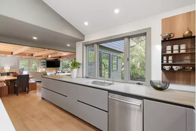 13651 Pierce Rd, Saratoga, CA 95070 - Photo 16