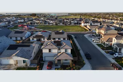 2121 Stagecoach Rd, Patterson, CA 95363 - Photo 2