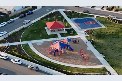 2121 Stagecoach Rd, Patterson, CA 95363 - Photo 6