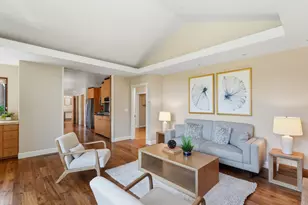 5666 Arboretum Dr, Los Altos, CA 94024 - Photo 16