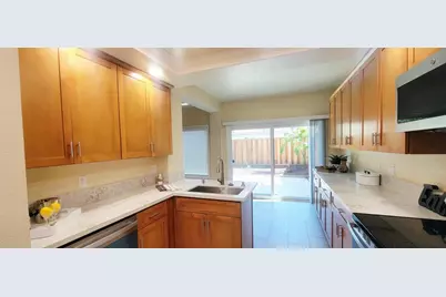 1146 Rosebriar Way, San Jose, CA 95131 - Photo 10