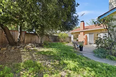 6128 Rainbow Dr, San Jose, CA 95129 - Photo 32