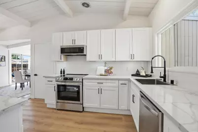 1787 Brooks St, San Mateo, CA 94403 - Photo 8