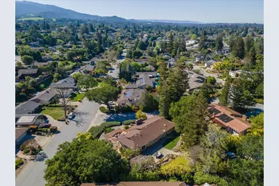 1207 Woodview Ter, Los Altos, CA 94024 - Photo 44