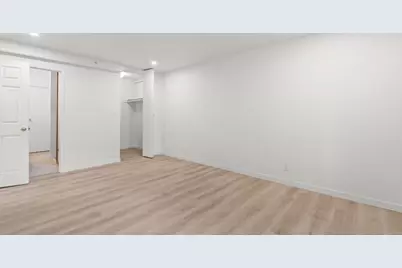 332 Philip Dr 110, Daly City, CA 94015 - Photo 8