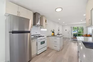 111 Nancy Ct, Mountain View, CA 94041 - Photo 14