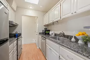 500 W Middlefield Rd 20, Mountain View, CA 94043 - Photo 6